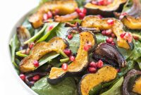 Warm Paleo Whole30 Roasted Acorn Squash Spinach Salad