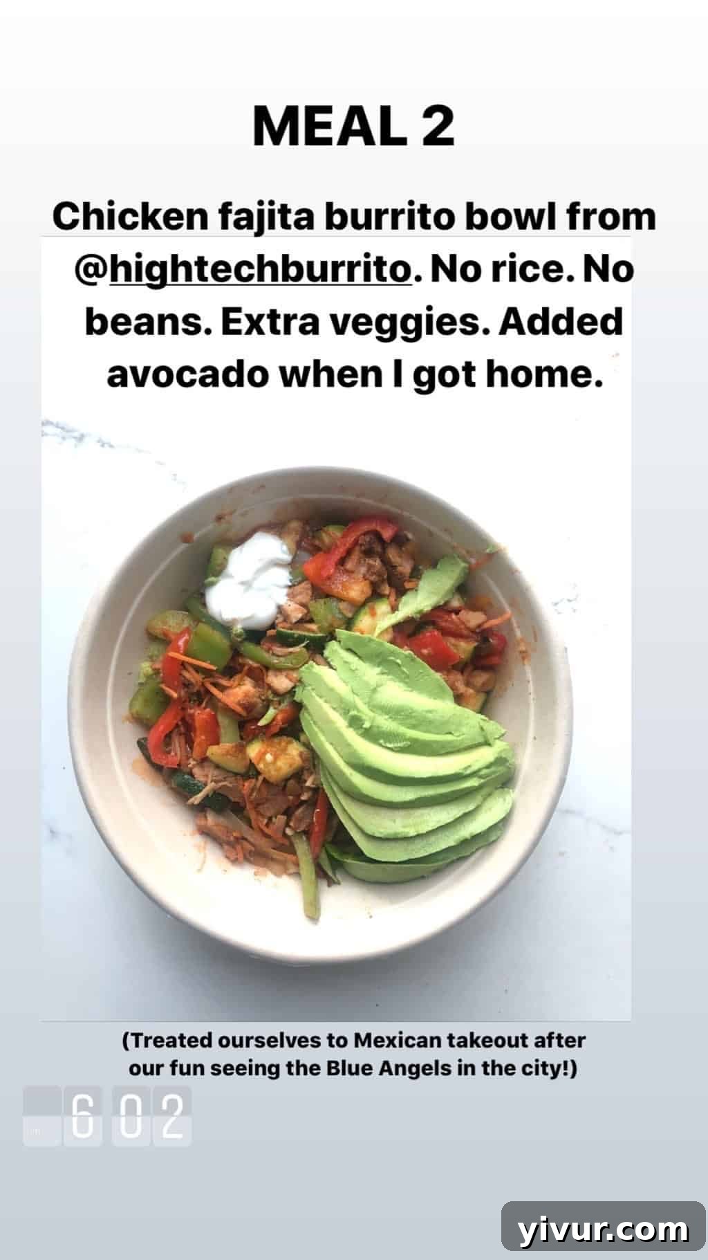 My October Clean Keto Whole30 Food Diary 2019 38 A vibrant chicken fajita burrito bowl, featuring colorful vegetables and avocado.