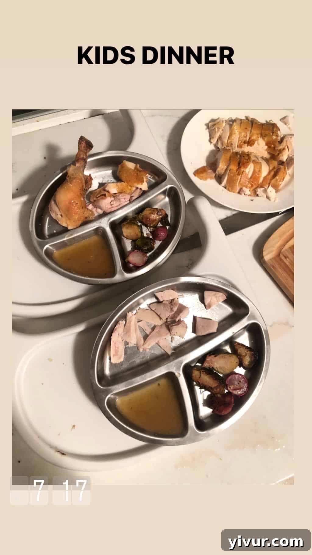 Healthy after-school snack: apple slices with peanut butter