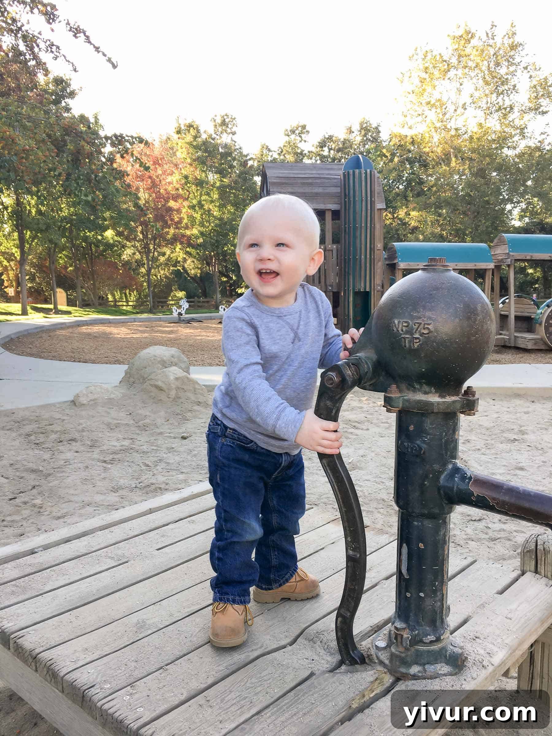 4 Yaşındaki Evladım Neden Alçıda ve Tekerlekli Sandalyede 23 Josh, at 22 months old, taking his first independent steps, a momentous occasion after his extensive clubfoot treatment. He wears baby Timberland boots for optimal stability and support.
