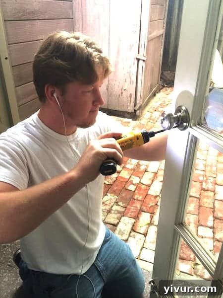 Installing New Door Knobs