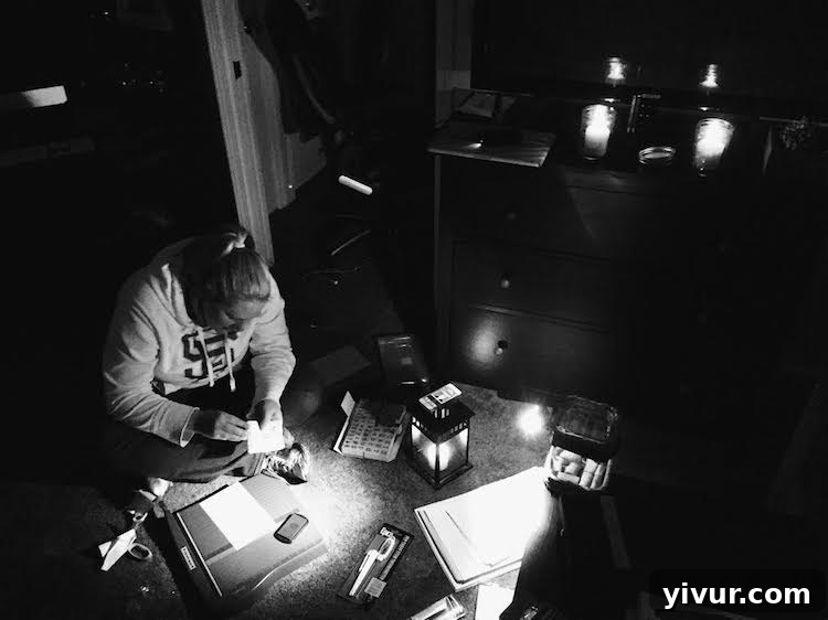 Processed with VSCOcam with b1 preset - A cozy candlelit evening crafting and connecting