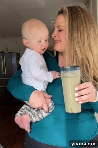 Green protein smoothie with spinach for a quick and healthy low-carb snack