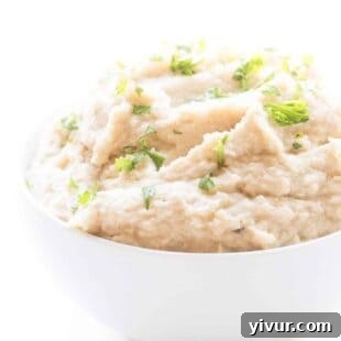 Easy Keto Mashed Cauliflower