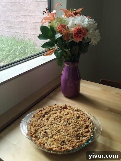 Apple Crumble Pie