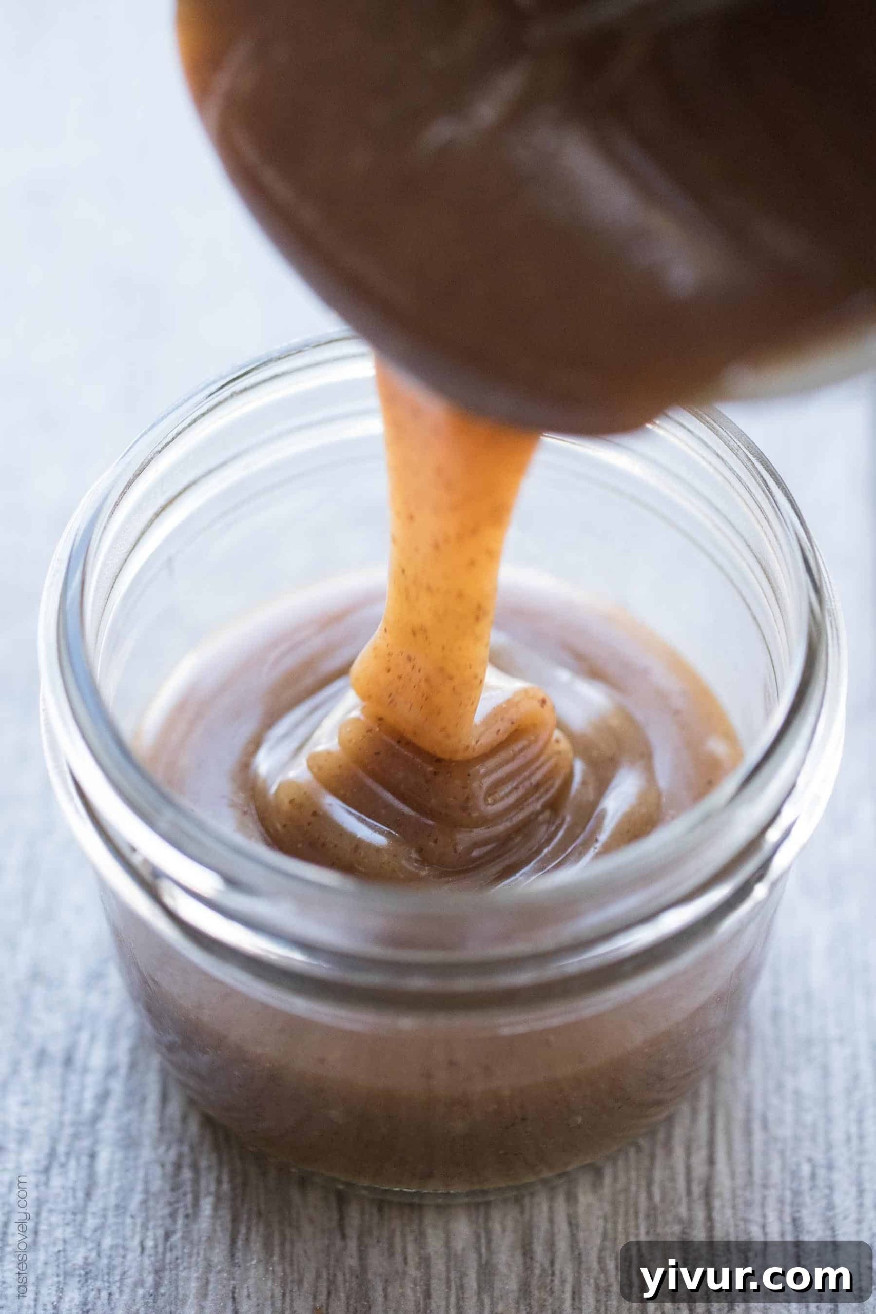 Paleo Salted Caramel Sauce - a 3 minute microwave caramel sauce that is paleo, dairy free, refined sugar free, gluten free and vegan!